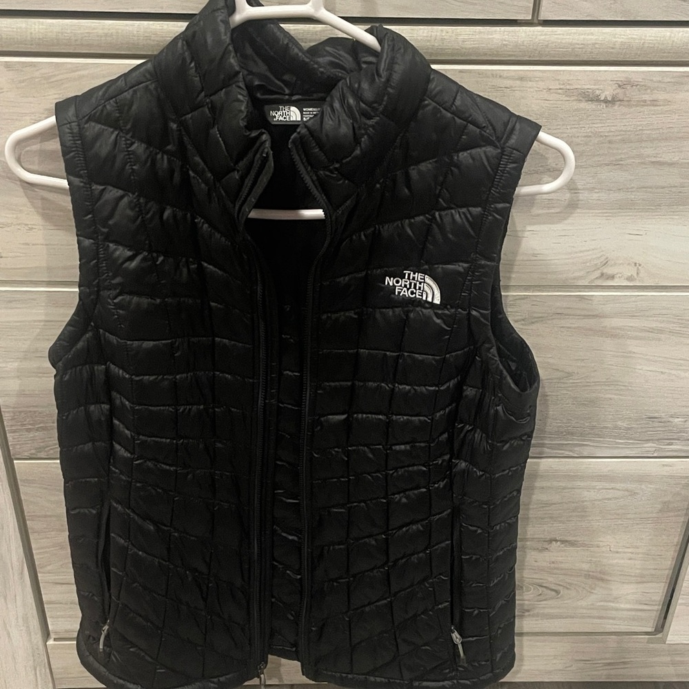 The North Face Black Puffer Vest